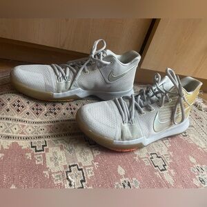 Nike Light Gray and Gold Sneakers